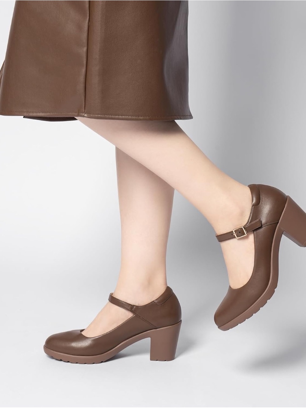 Sz 7 Cusolemore Classic Brown Mary Jane Block Heel Pumps - Women